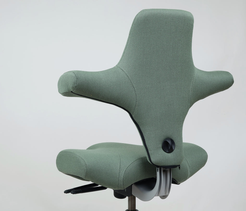 HÅG Capisco 8106 (#76) – Grønn Gandal 930